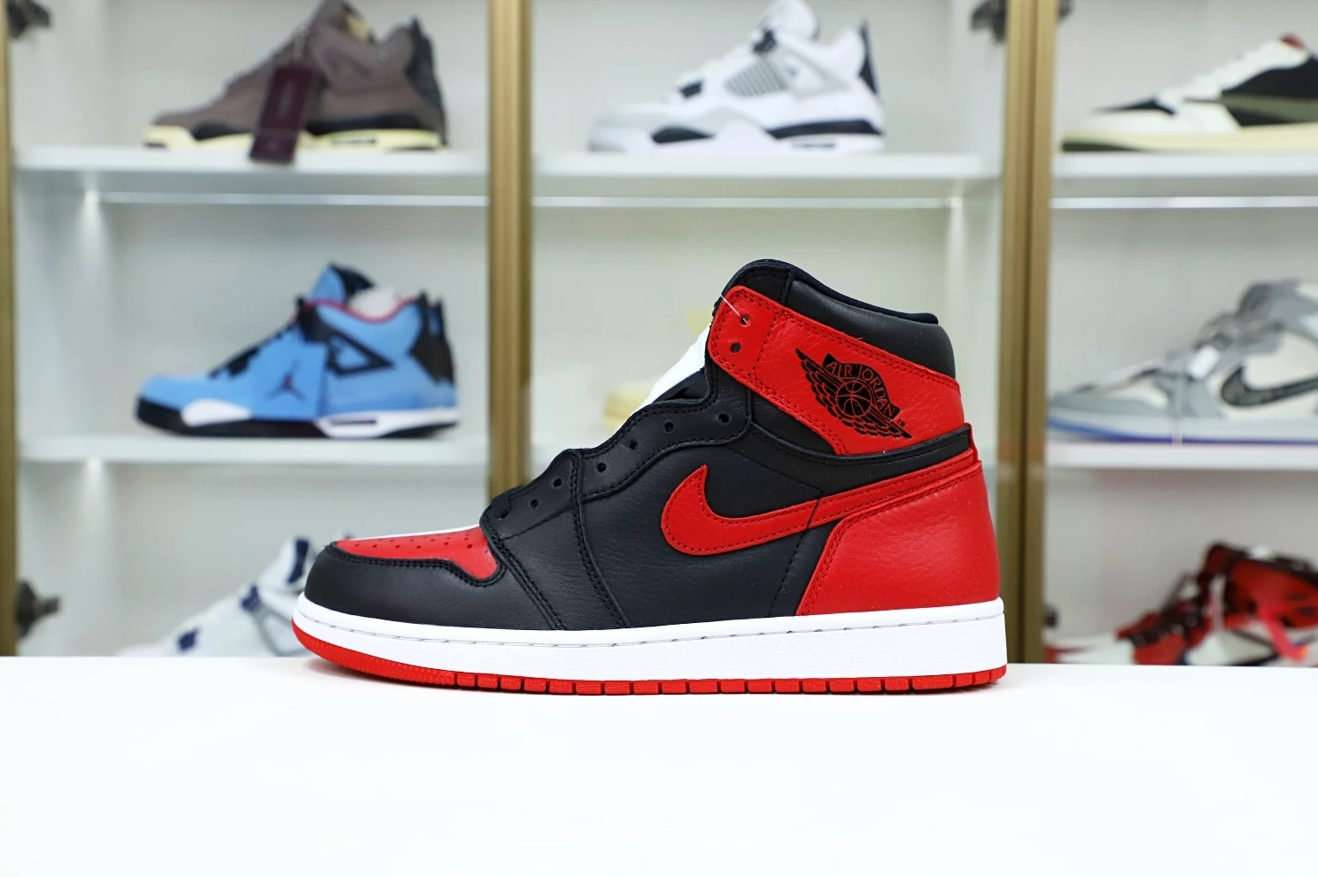 'HOMAGE NRG Kimikick HIGH RETRO OG TO 1919 JORDAN 1 AIR EXCLUSIVE CHICAGO HOME' ModernLook 0601